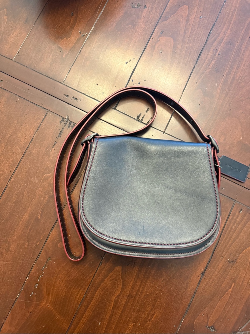 Coach 1941 Glove Tanned Leather Saddle Crossbody Bag in Black with Red Trim USED - Picture 13 of 14
